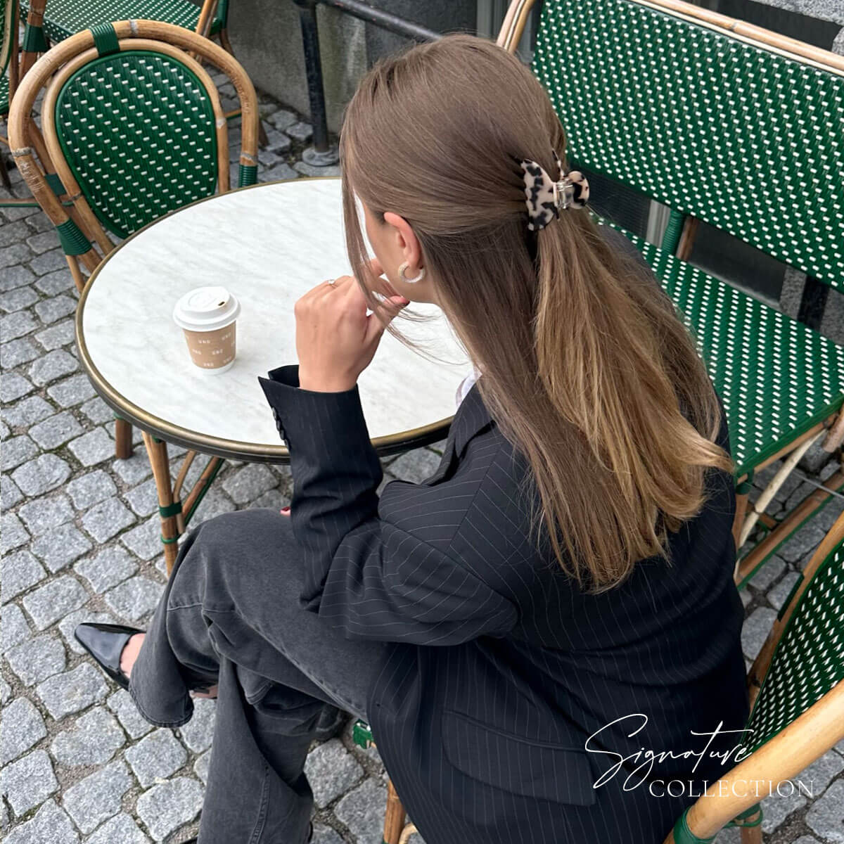 Creme beige svart mönstrad hårklämma